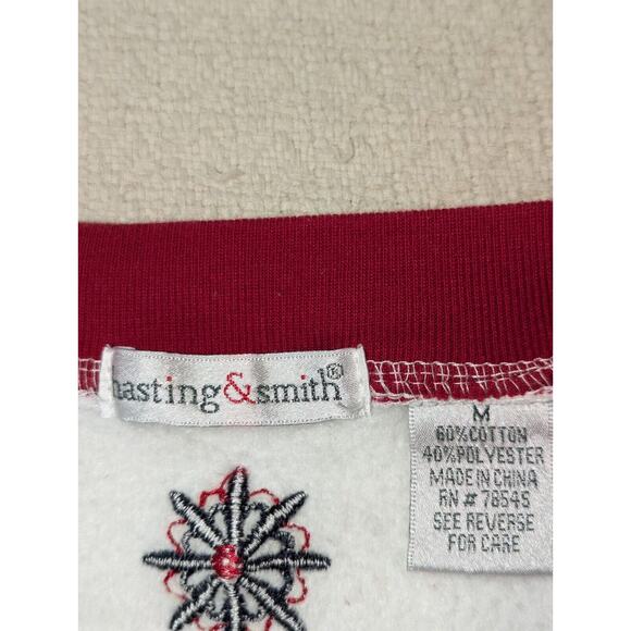 Basting & Smith White Pullover Sweatshirt M Snowflake Embroidery - Picture 5 of 9